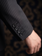 Costume Poliviscose Lapela de Bico Italiano Preto Risca de Giz