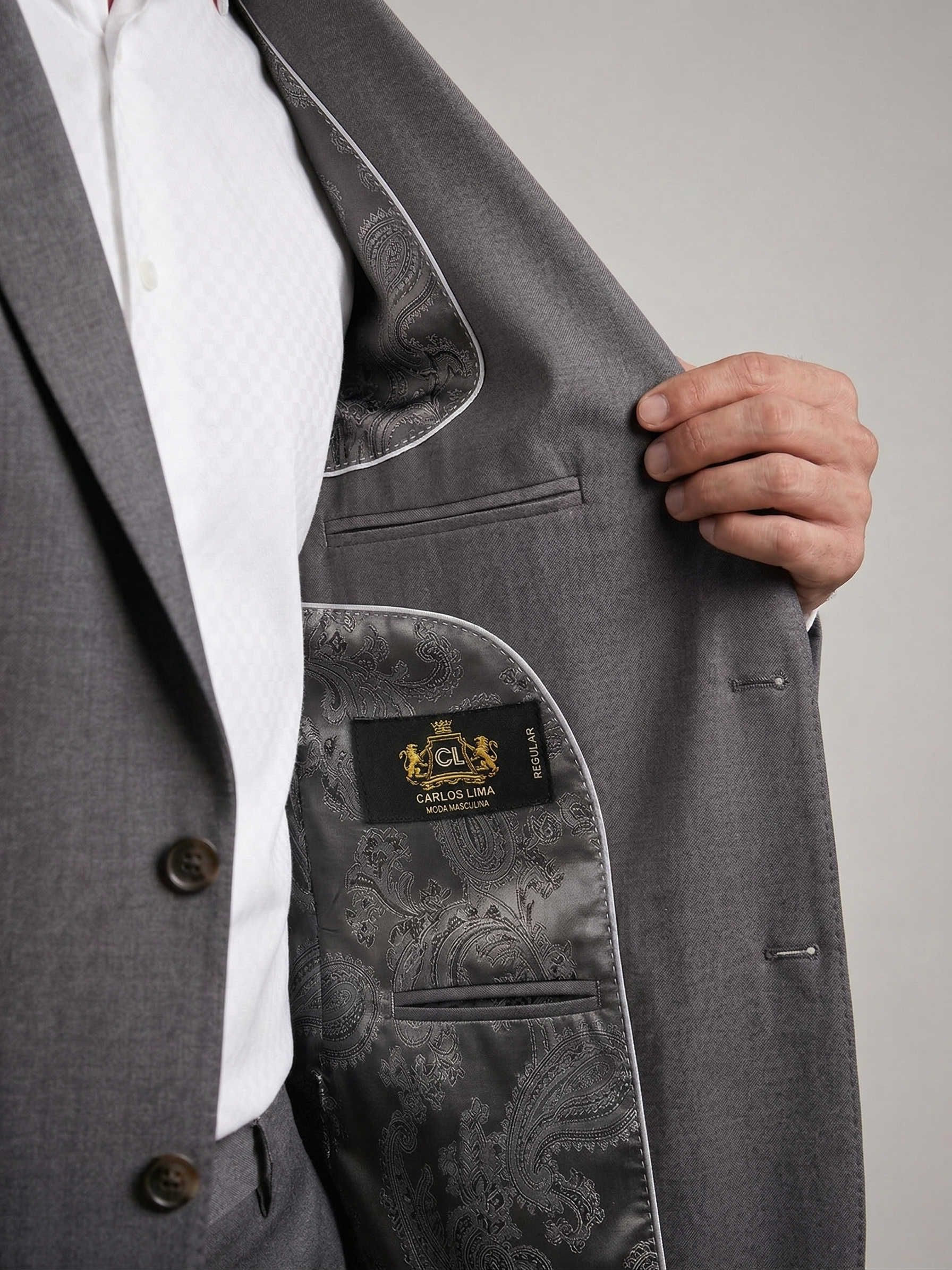 Terno Poliéster Premium Cinza Médio